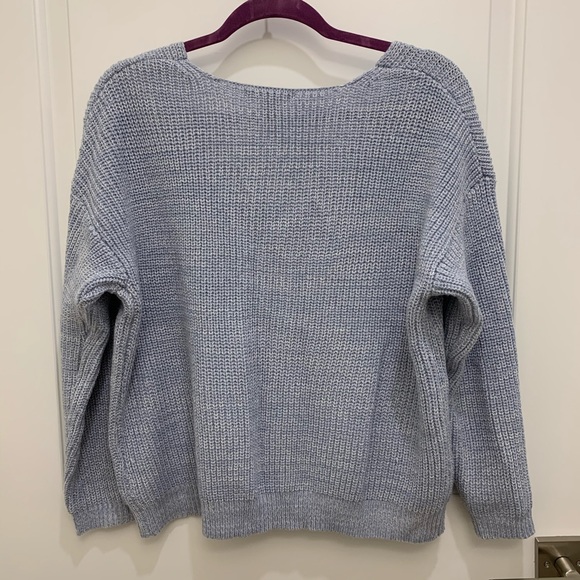 Blue cable knit sweater - Picture 4 of 4